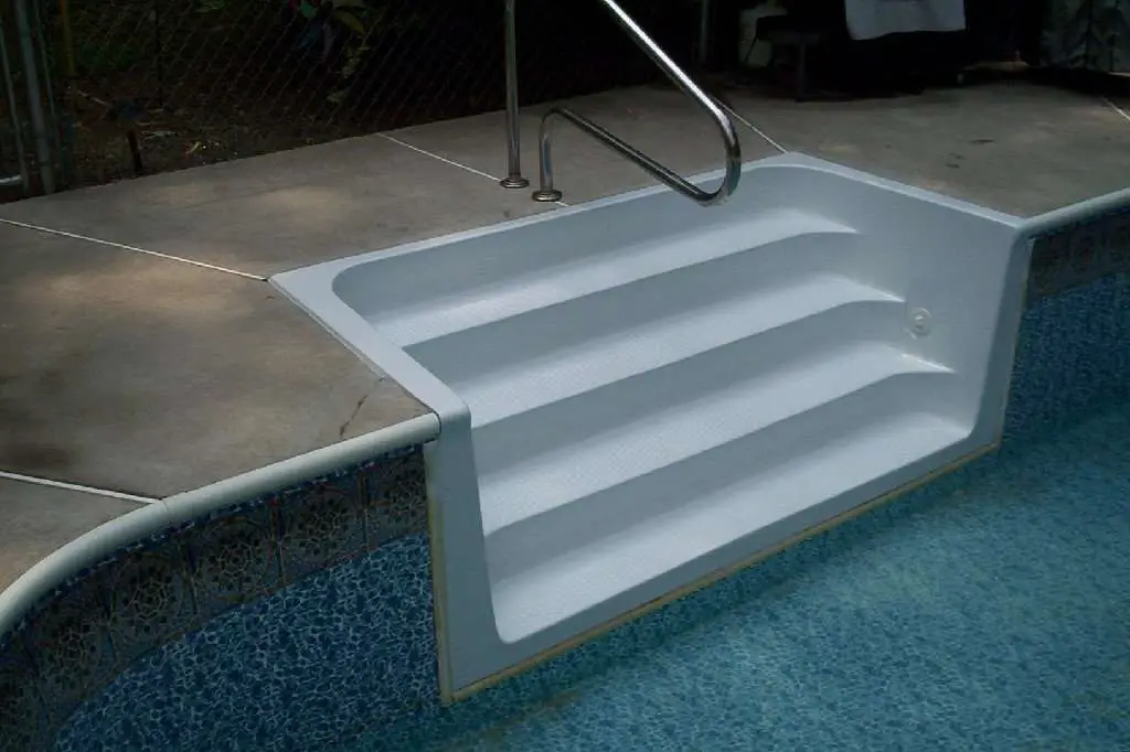 How To Fix Fiberglass Pool Steps - LoveMyPoolClub.com